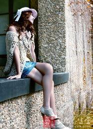 国产肉丝草高跟视频在线,展现东方女性魅力